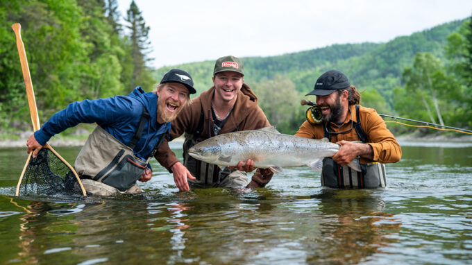 Fly Fishing - Hooke