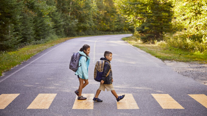 Enfants à la rentrée scolaire