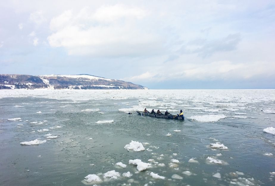 Canot à glace