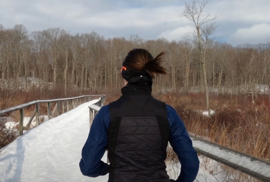 Course en sentier hivernale, en Ontario