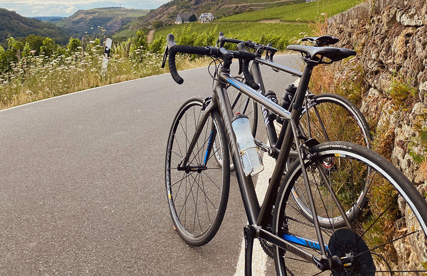 Road bike