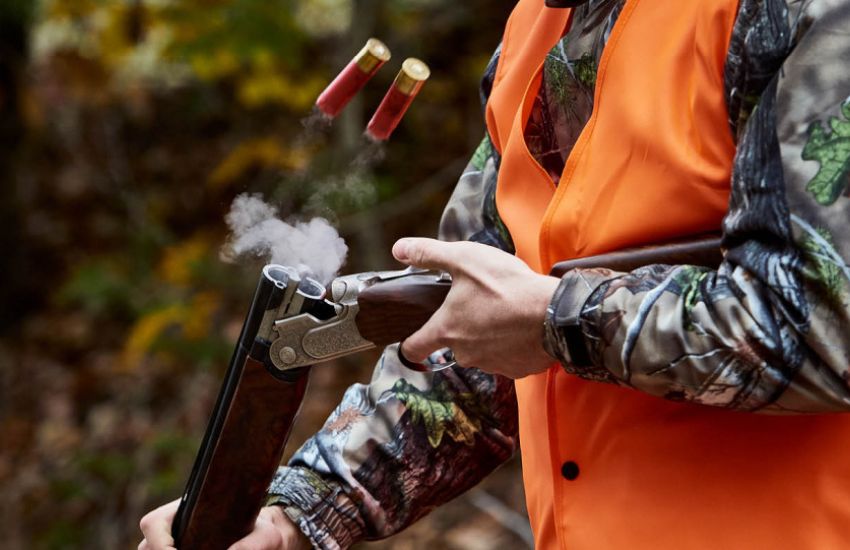 Hunting shotguns