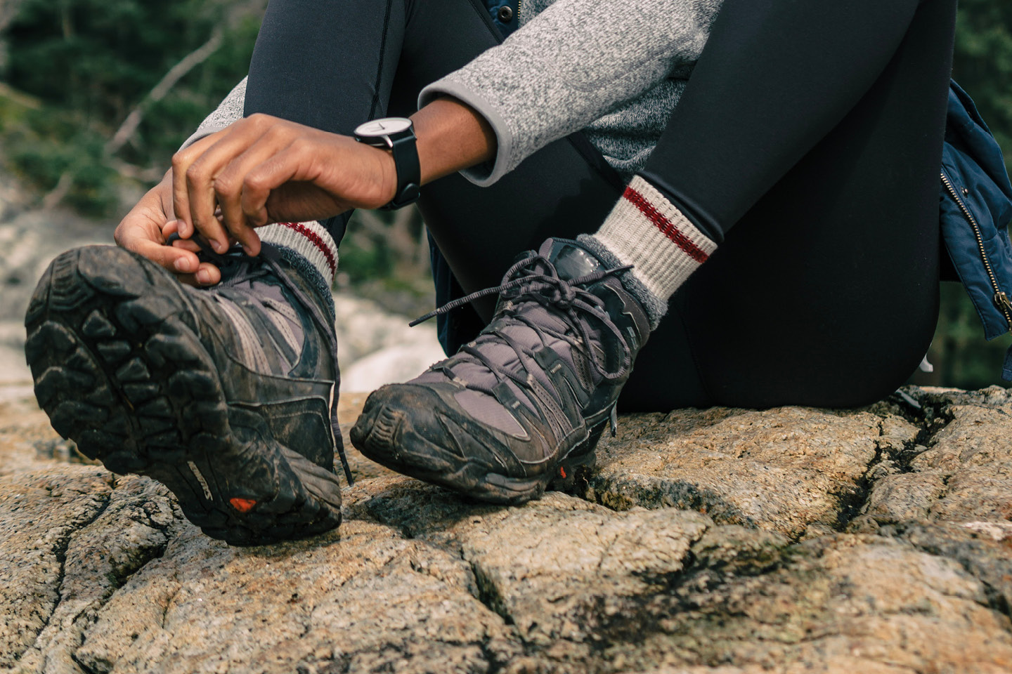 Women's Headout Waterproof Hiking Shoe | Shitake/Dark Forest