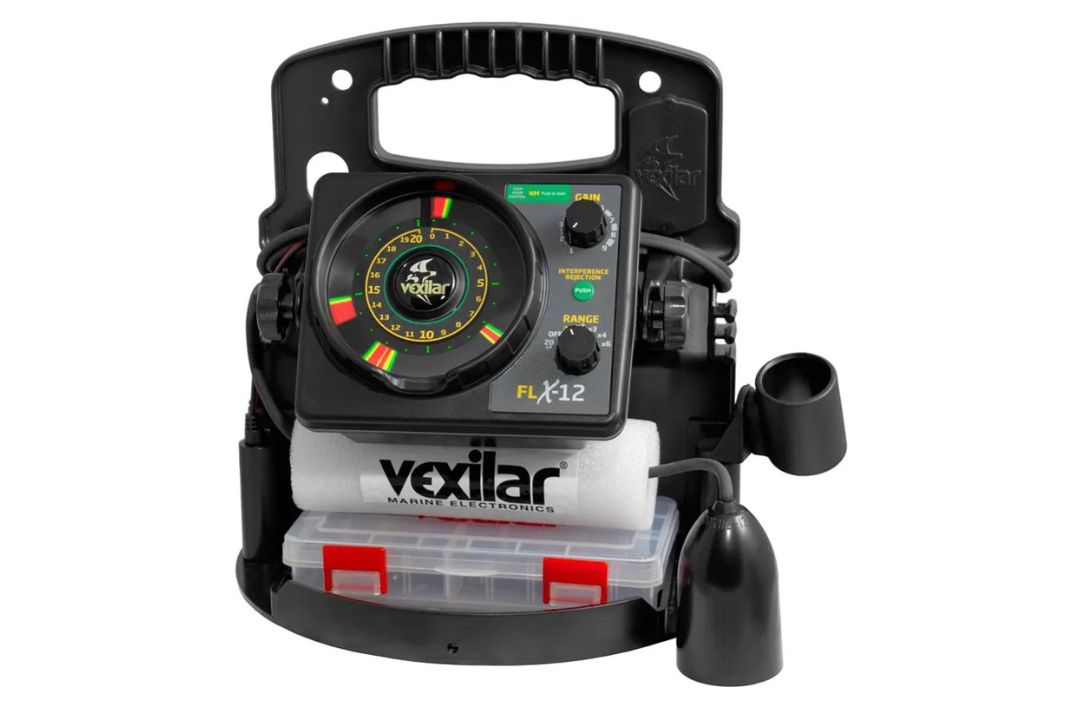 https://www.sail.ca/blog/app/uploads/2023/11/Vexilar-Ice-Pro-FLX12-Fishfinder-with-Ice-Ducer-1.jpg