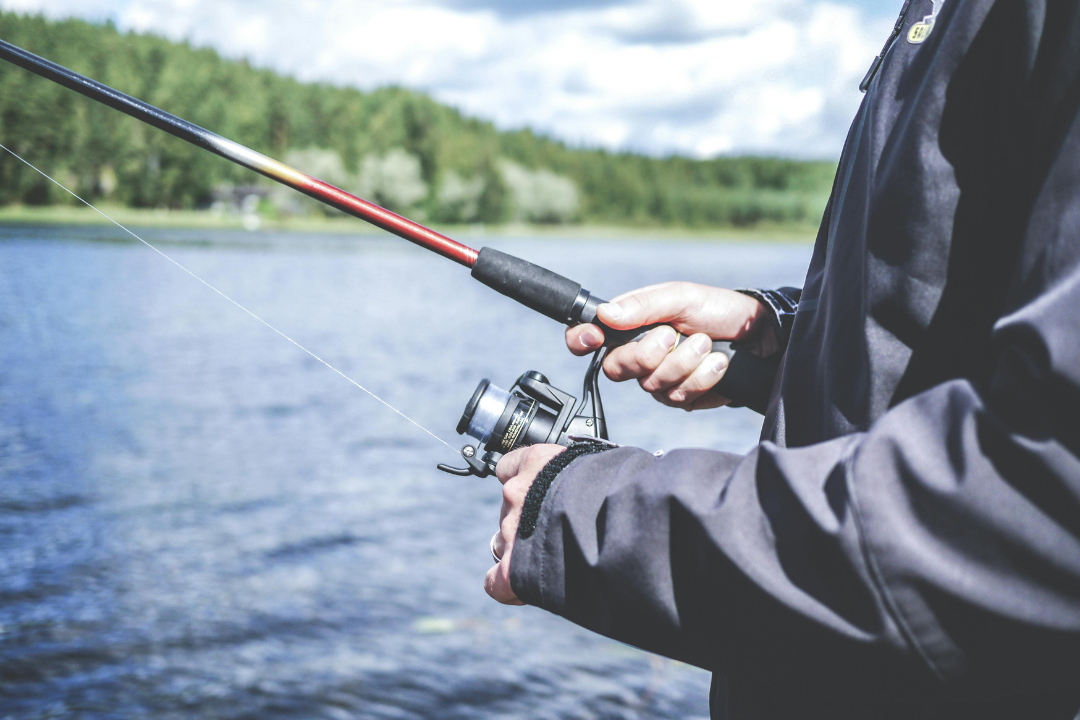 COMMENT CHOISIR LA LONGUEUR DE SA CANNE À PÊCHE