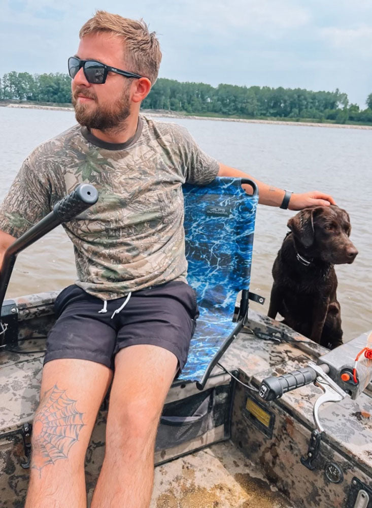 Cast-N-Blast Boat Seat