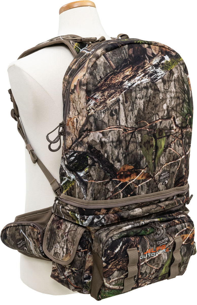 Big Bear Hunting Backpack with Binoculars Harness - 44 L