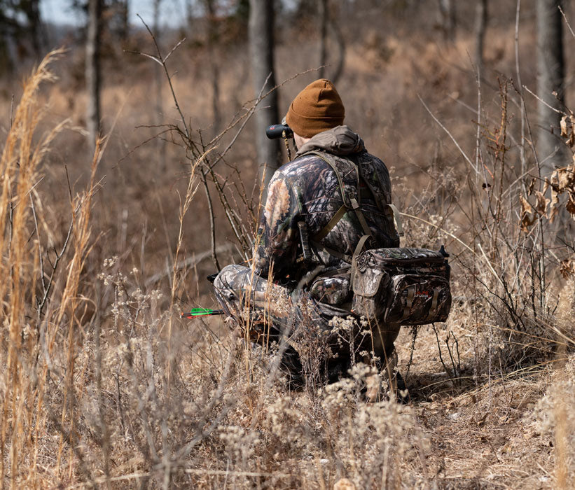 Big Bear Hunting Backpack with Binoculars Harness - 44 L