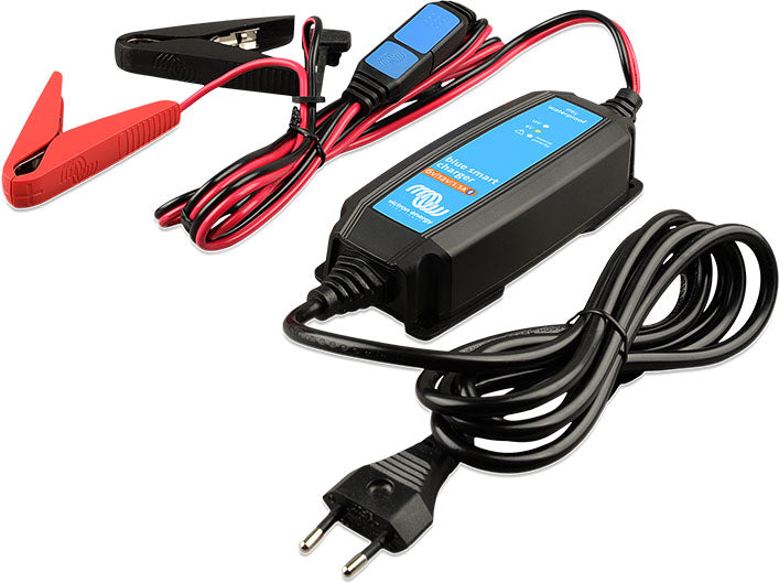 Blue Smart IP65 12 V 5 A Charger