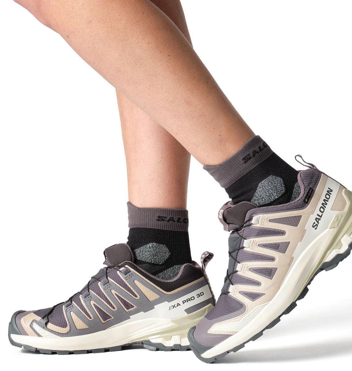 XA Pro 3D V9 Gore-Tex Hiking Shoes - Women's