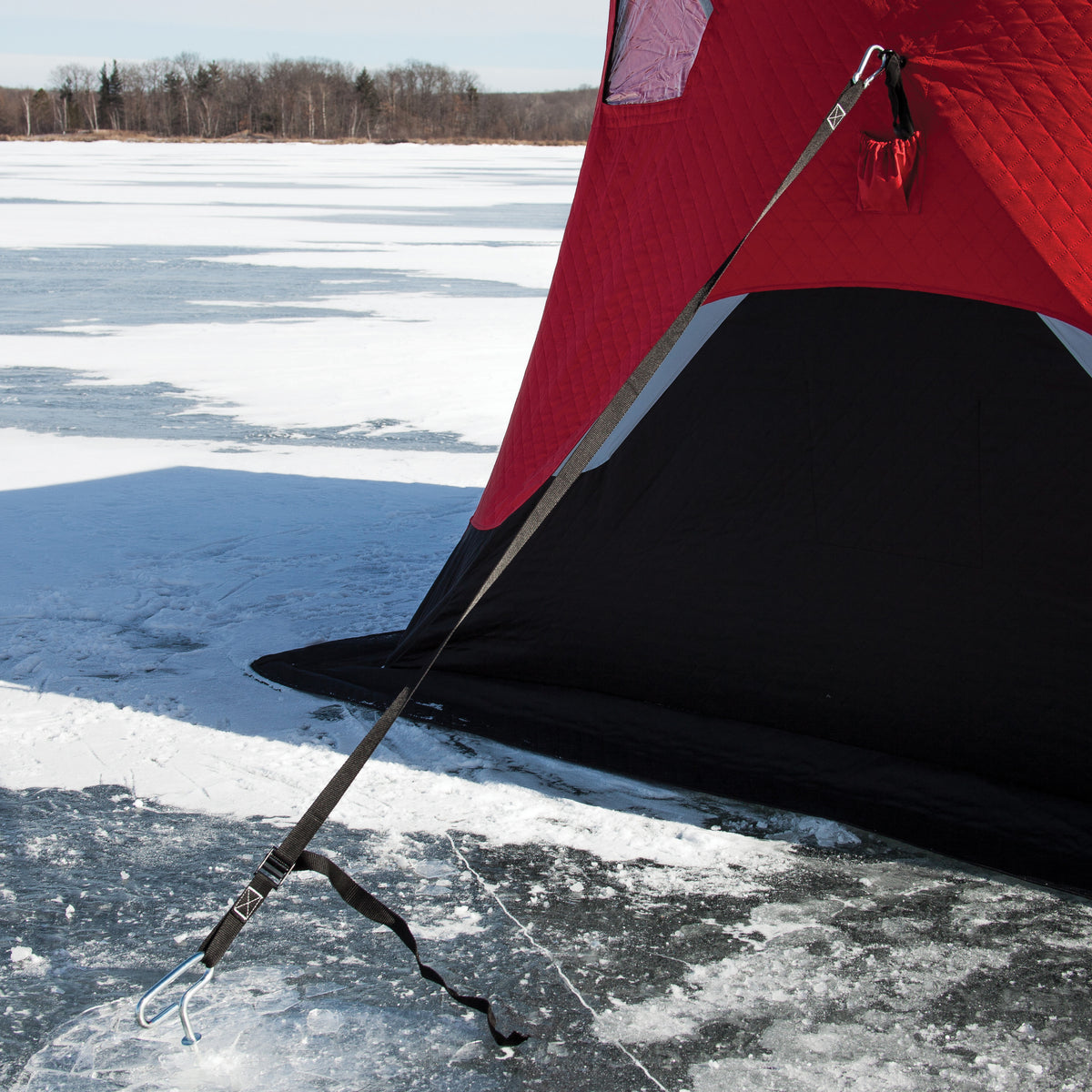 FatFish 949i Ice Fishing Shelter