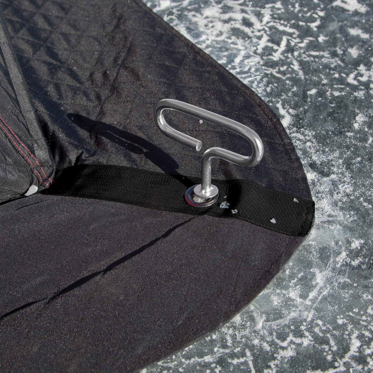 FatFish 949i Ice Fishing Shelter