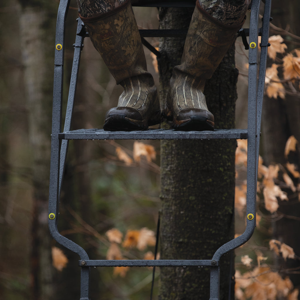 Relax Wide Tree Stand