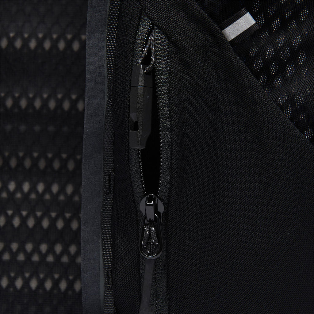 Distance Hiking Backpack - 22 L