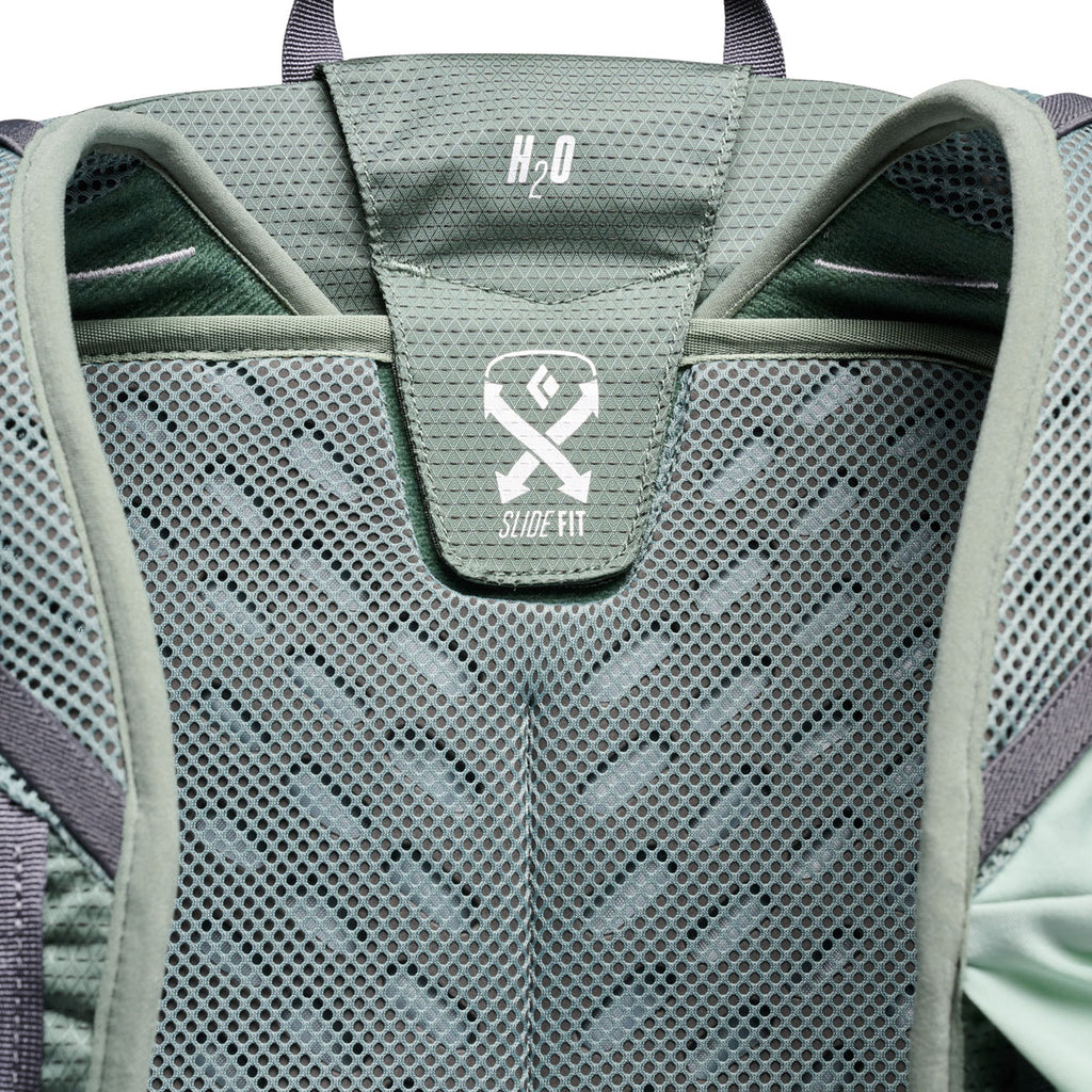 Trail Vista 20L Hiking Backpack - Unisex