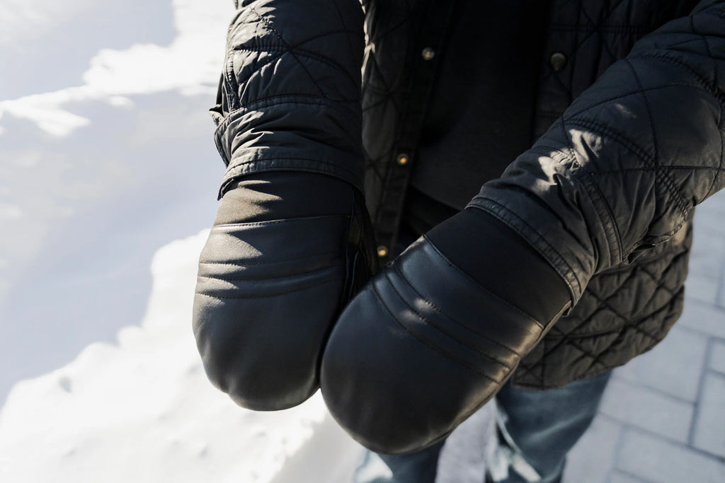 Nahanni Mittens - Women's