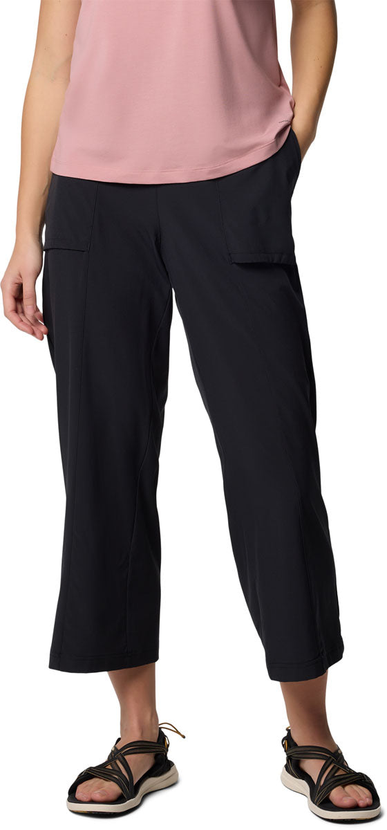 Boundless Beauty II Capri Pants - Women's