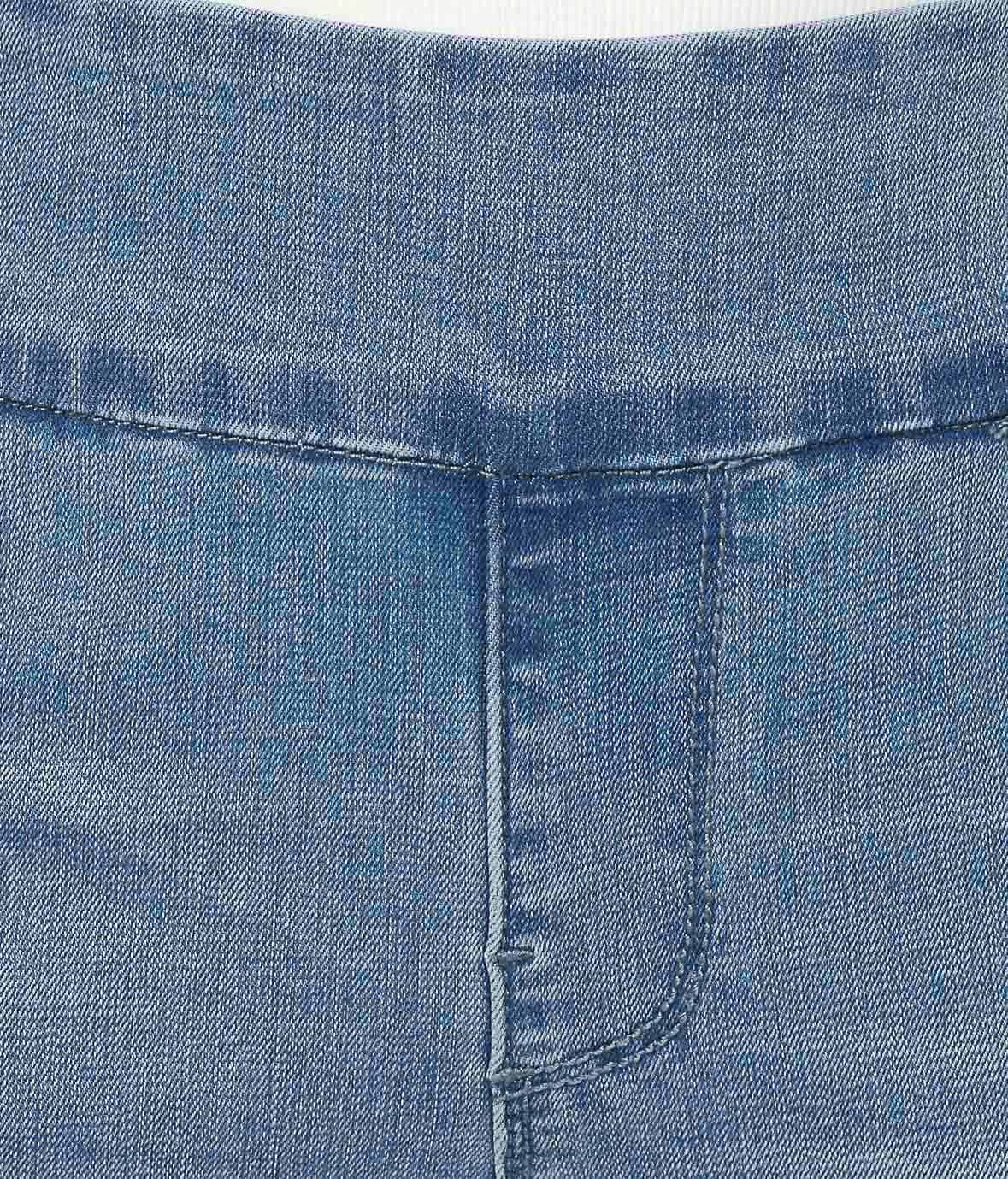 Capri Pants - Women's