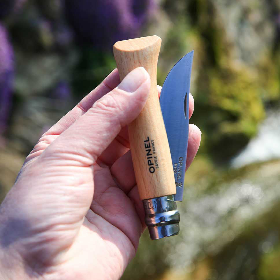 N°09 Stainless Steel Folding Pocket Knife