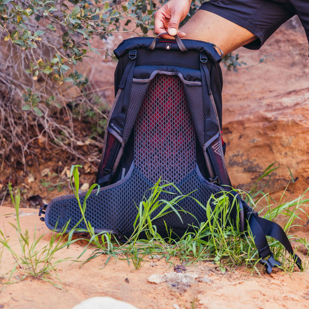 Zulu 28 LT Hiking Backpack - Unisex