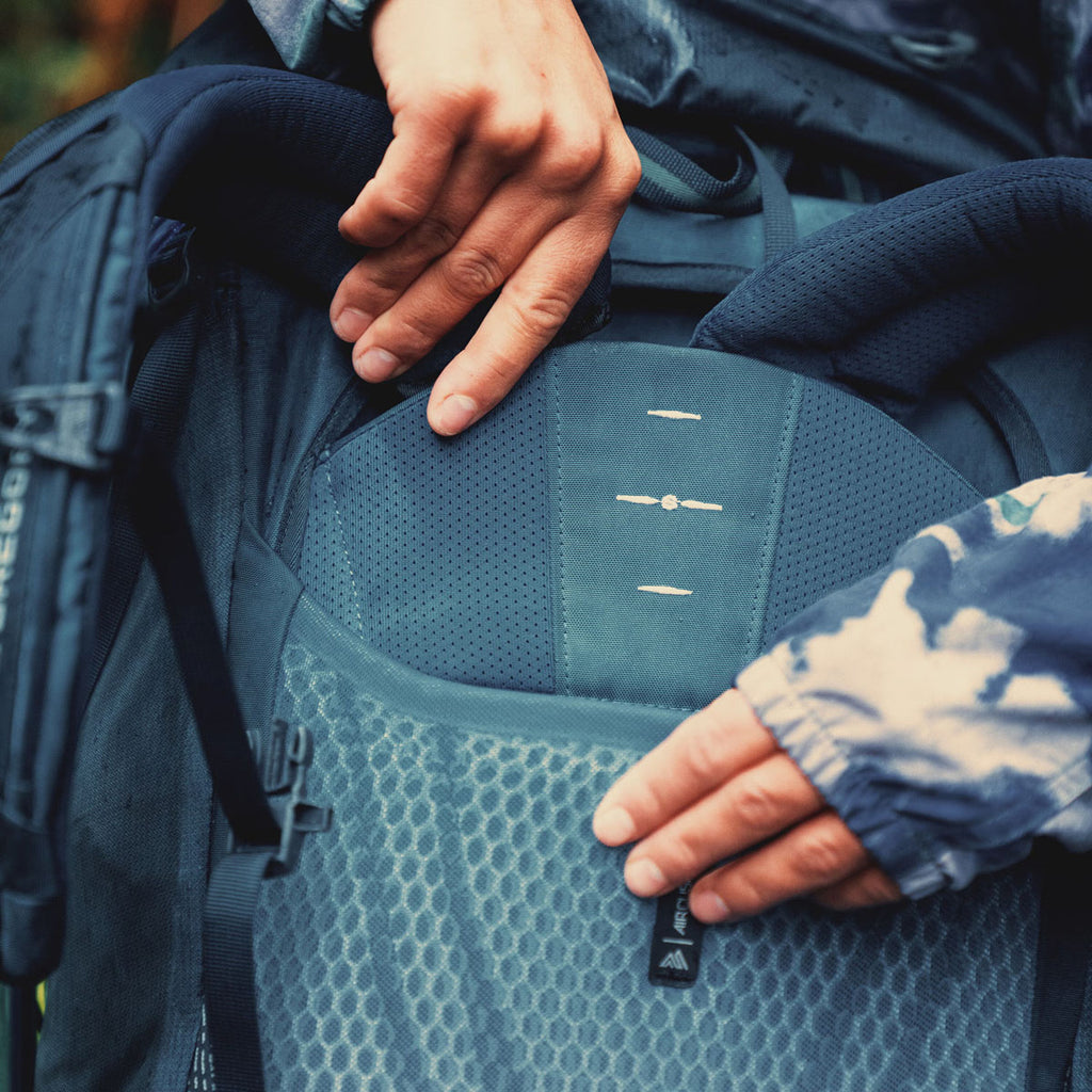 Deva 60 L Expedition Backpack - Small - Women's 