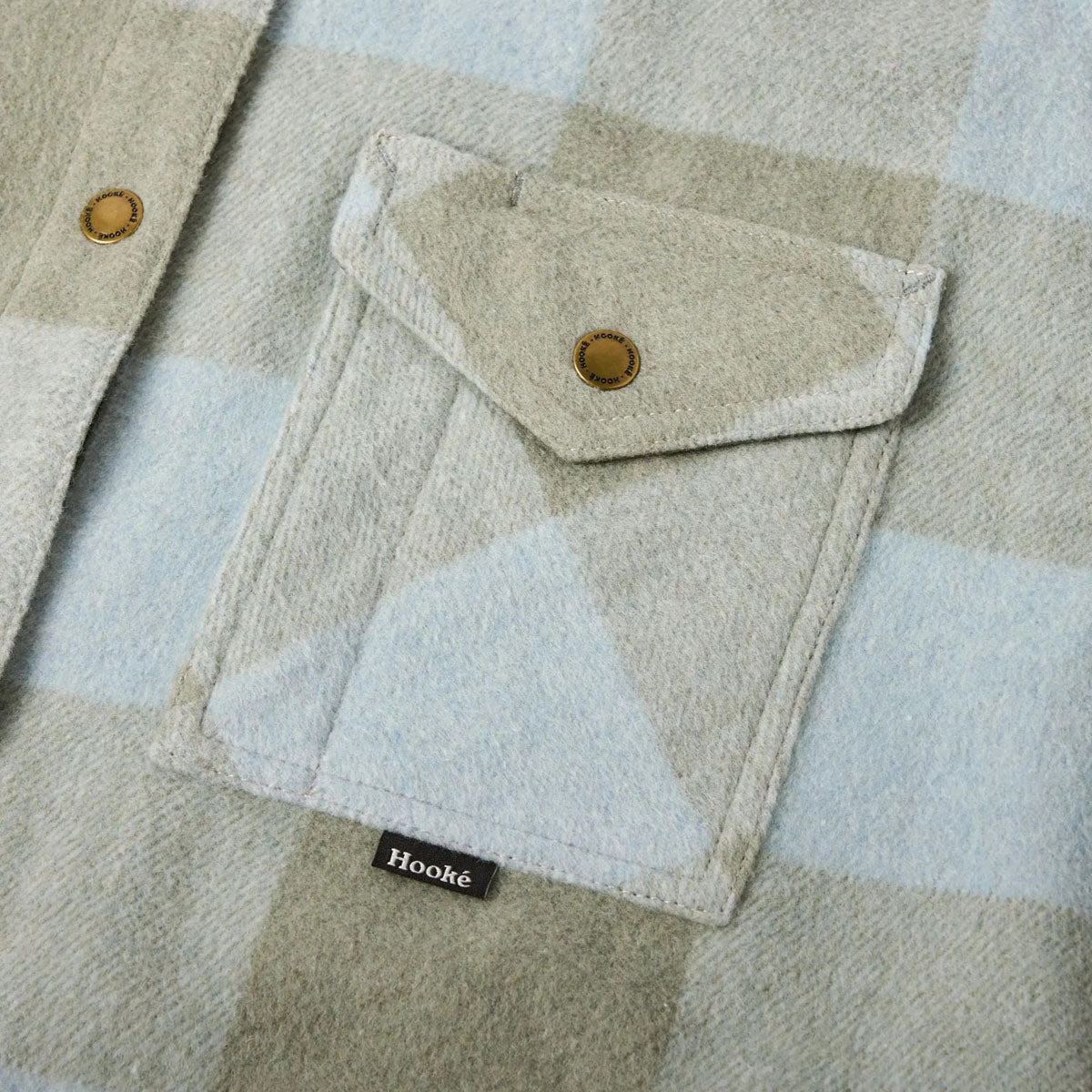Canadian Oversized Plaid Shirt - Women's 