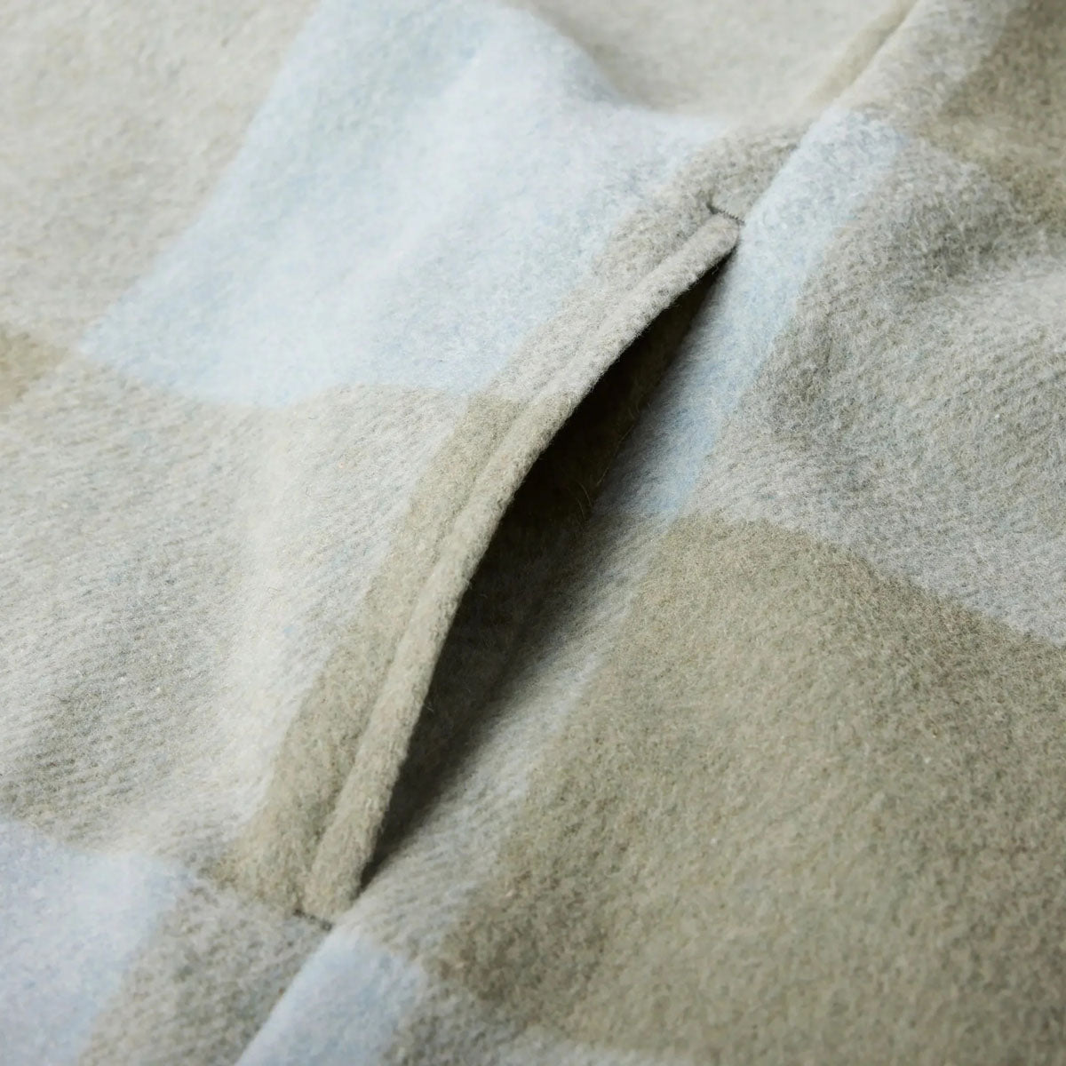 Canadian Oversized Plaid Shirt - Women's 