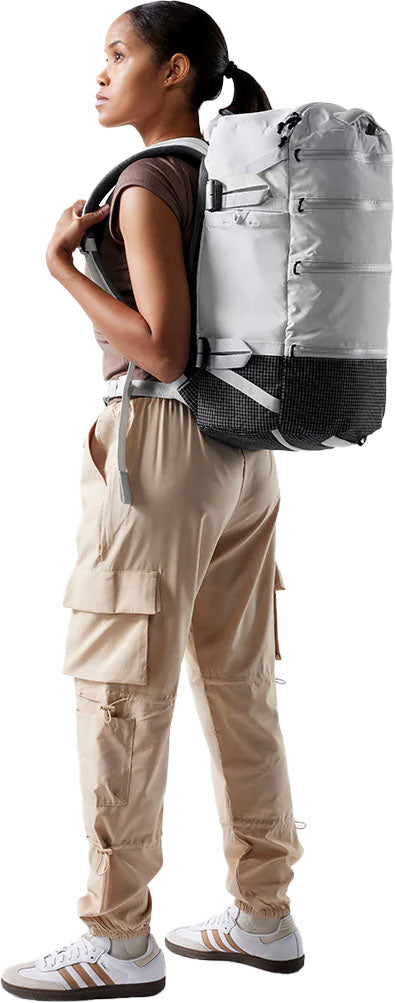 Seg28 Travel Backpack - 28 L
