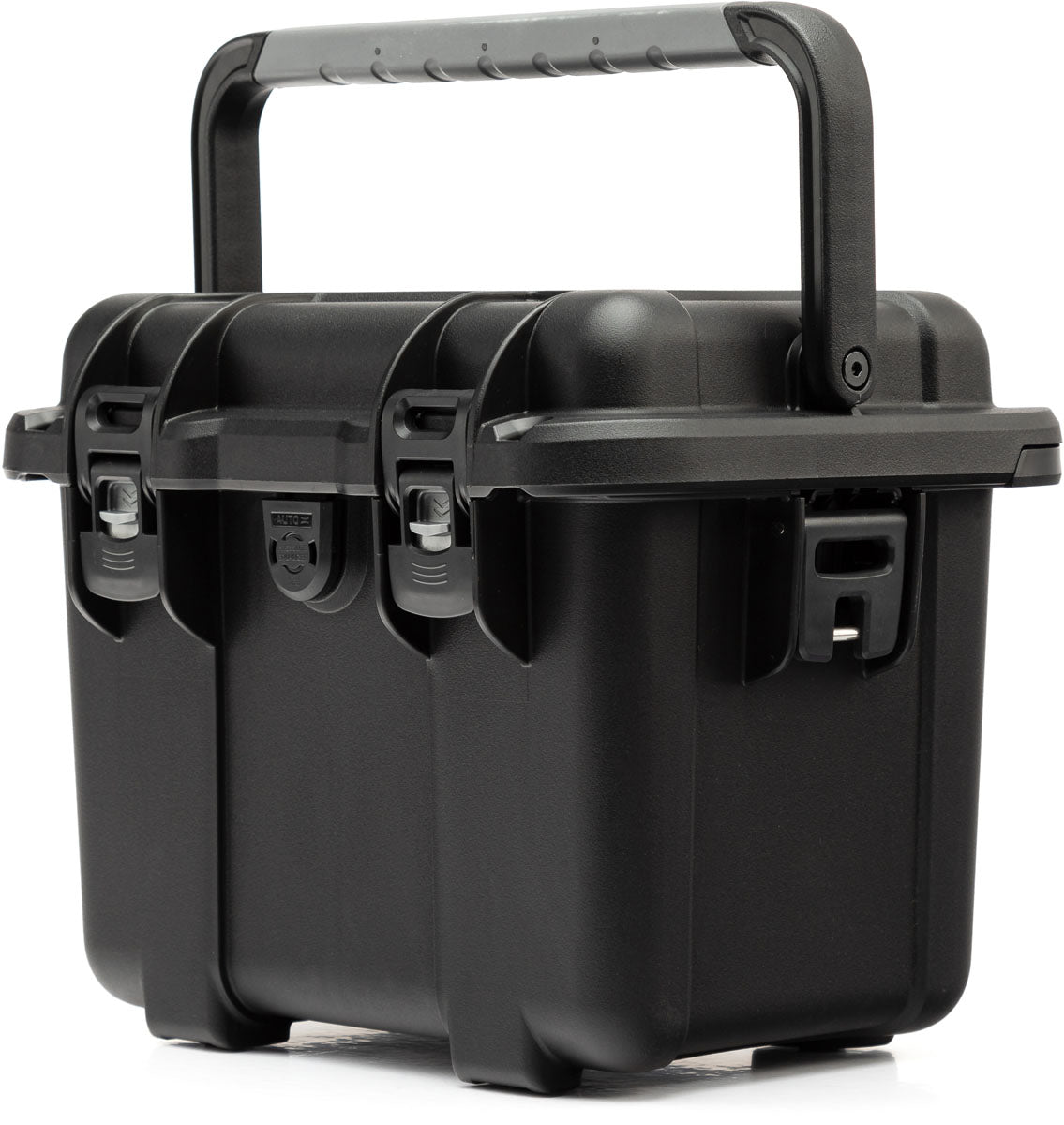 Trail 10 Compact Waterproof Hard Case - 11.2 L
