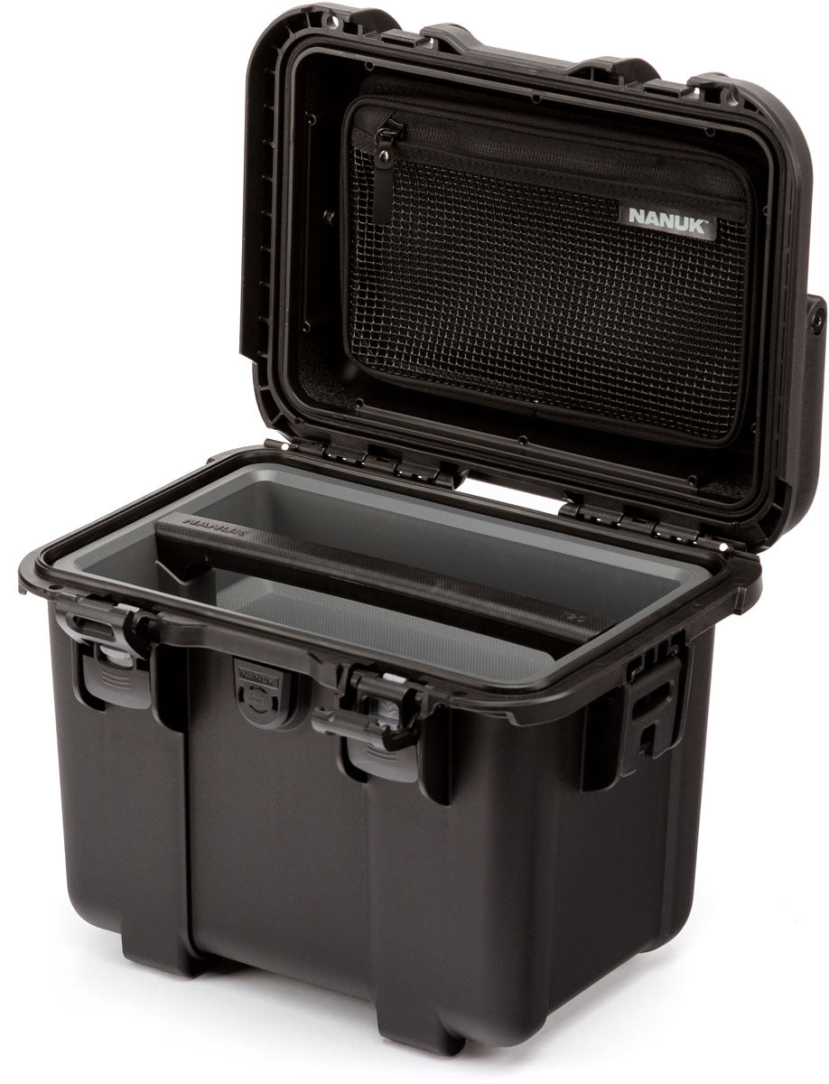 Trail 10 Compact Waterproof Hard Case - 11.2 L