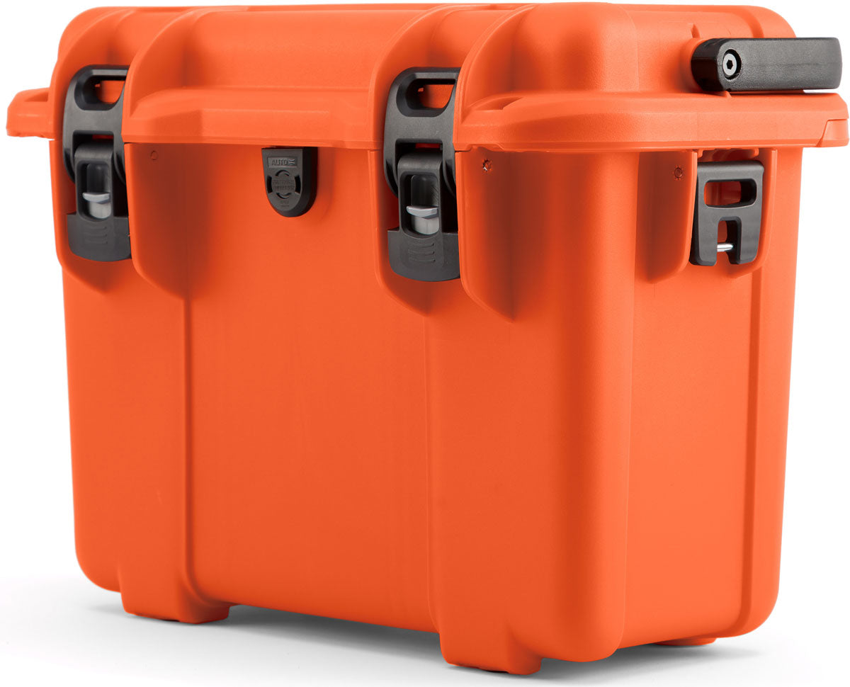 Trail 15 Compact Waterproof Hard Case - 15.9 L