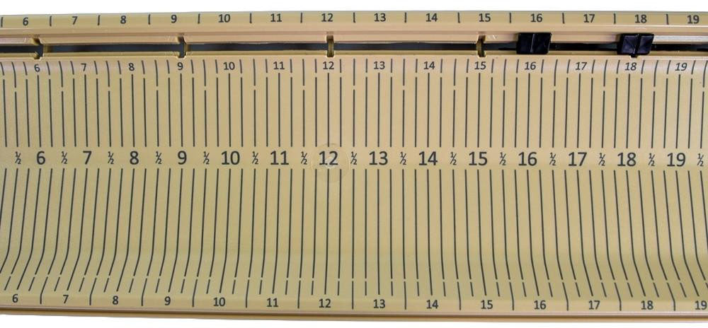 LeaderBoard Measuring Board - 28 in.