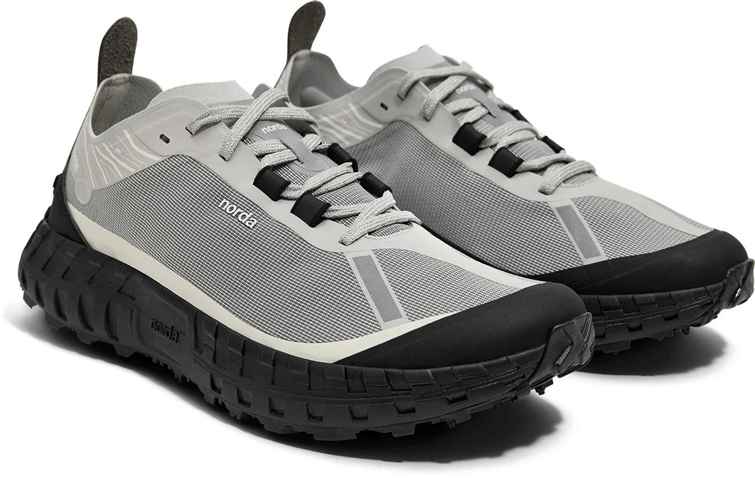 001A Trail Running Shoes - Women's 
