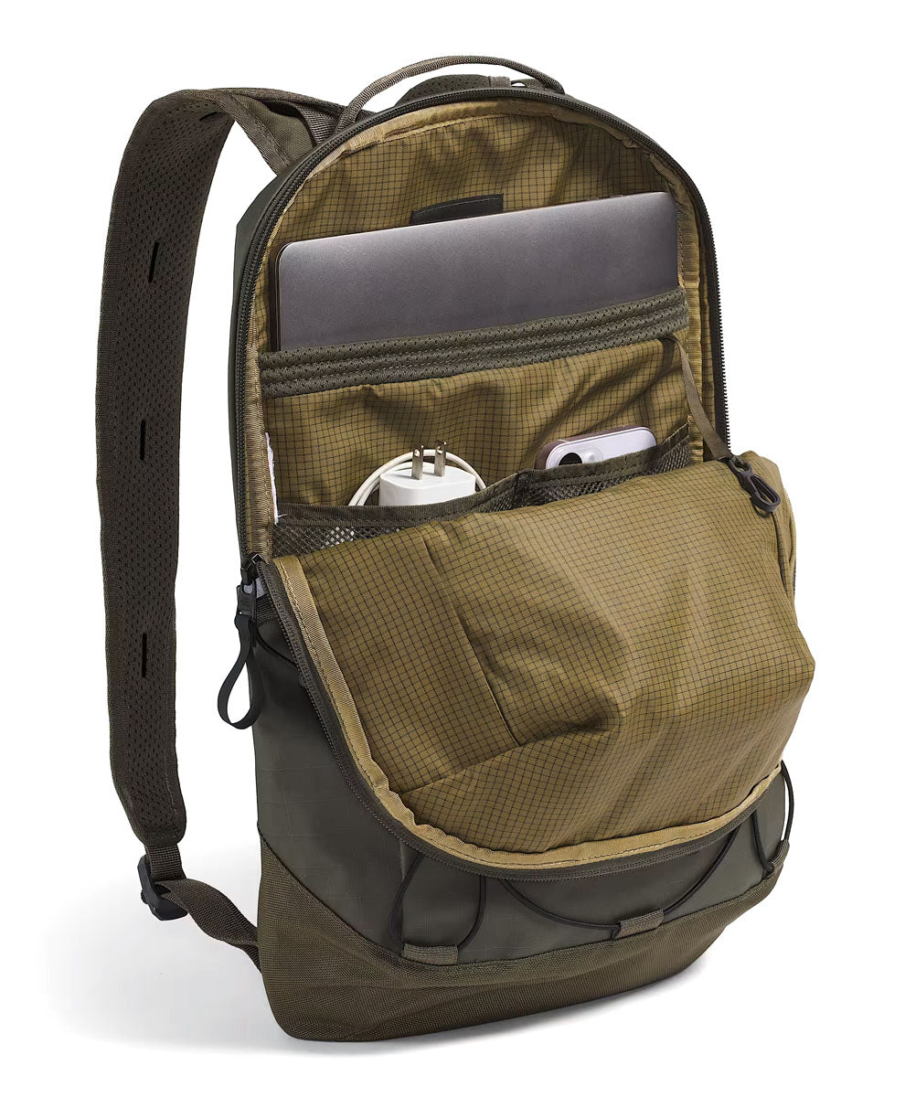 Base Camp Voyager Pro Day Backpack - 15 L