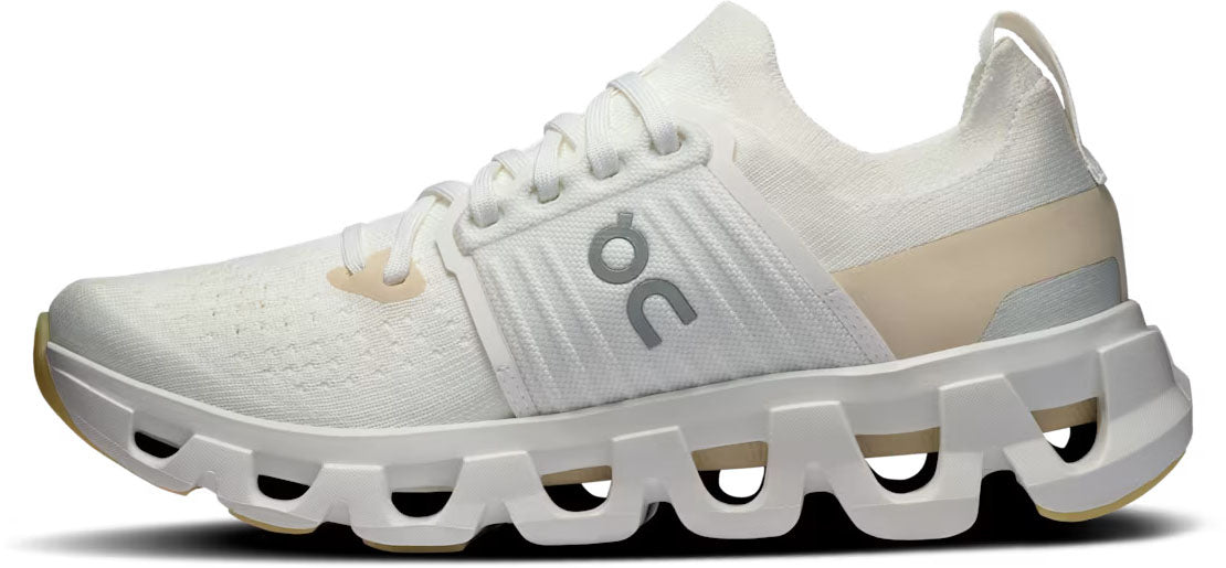 Cloudswift 4 Running Shoes - Women's