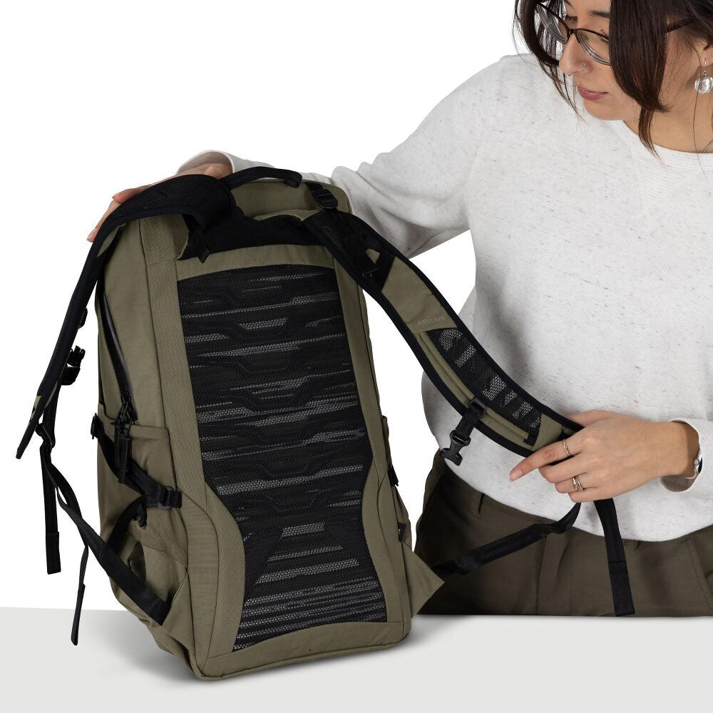 Talon 22 VSN Above Day Backpack - 22 L