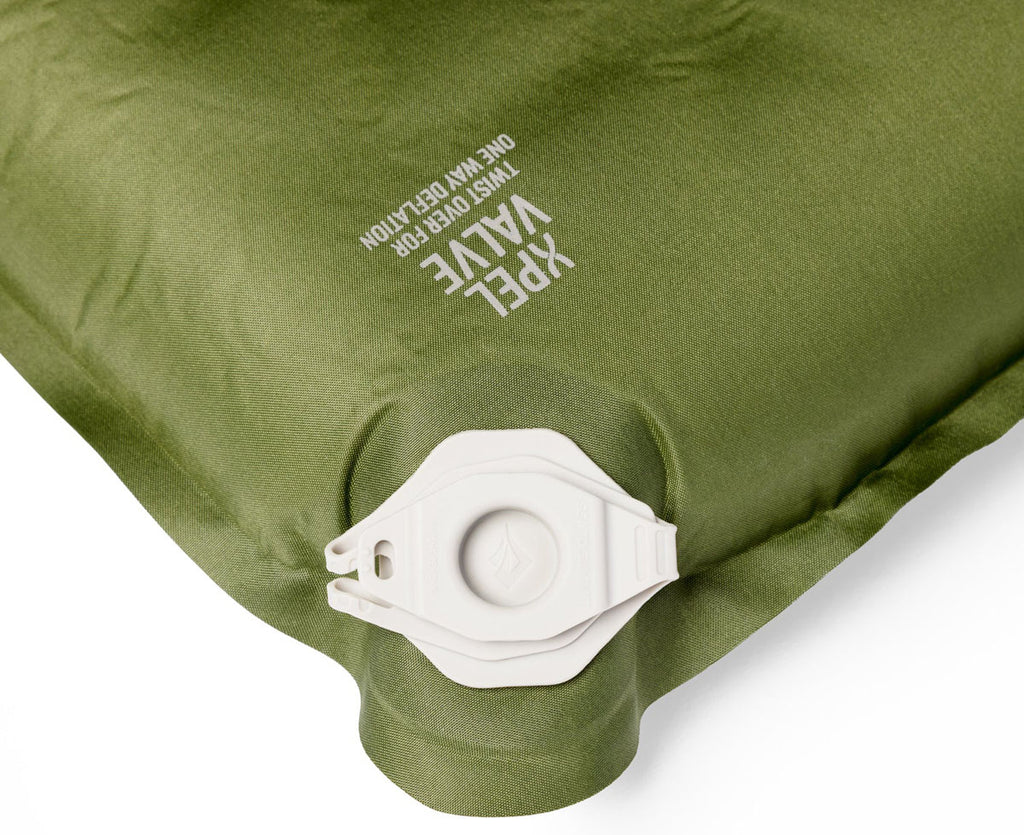 Camp Plus Self-inflating Mattress - Regular