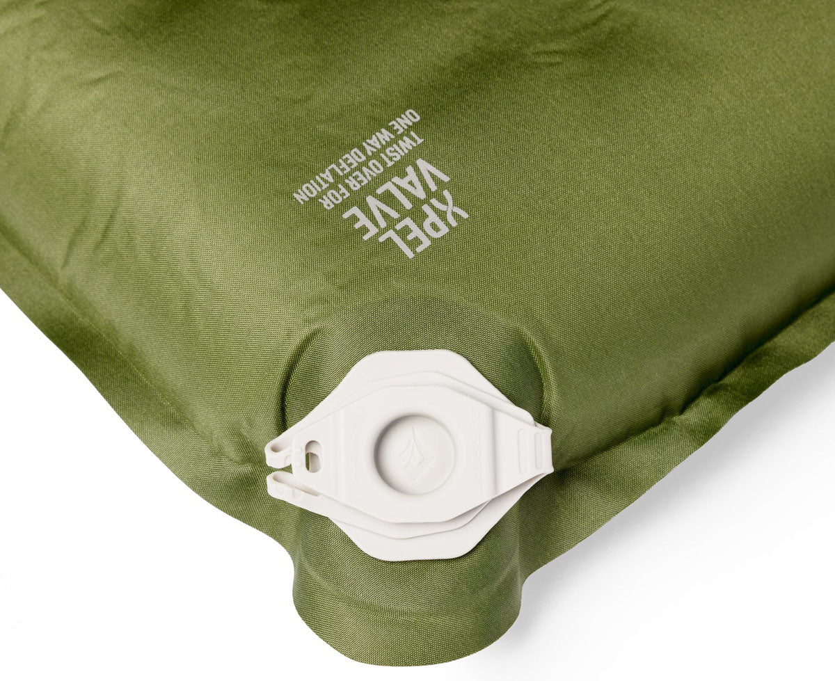 Camp Plus Self-inflating Mattress - Regular