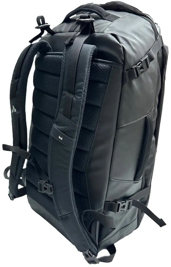 Mundo Proof 38 L Travel Backpack