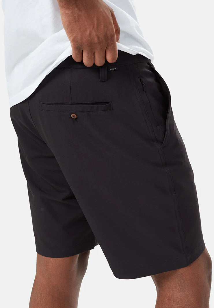 InMotion Latitude Men's Shorts