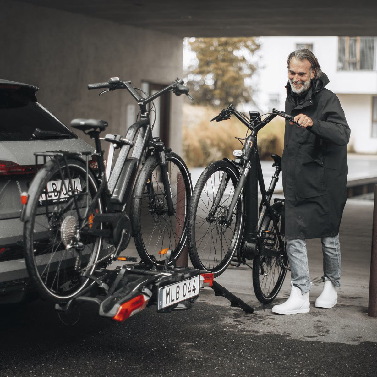 Epos Platform Bike Carrier with Lights - 2 Bikes