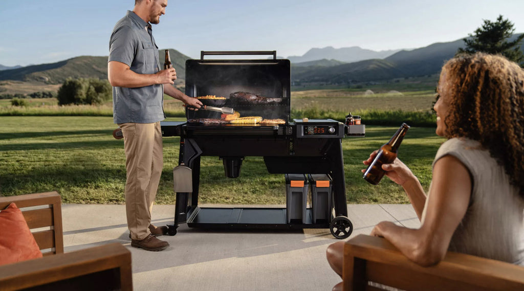 Woodridge Pro Wood Pellet Grill