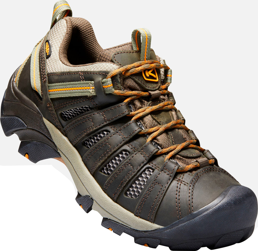 Voyageur Hiking Shoes - Men’s
