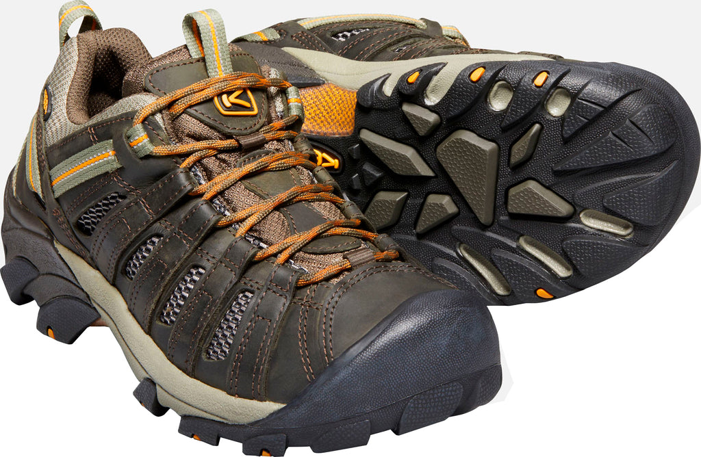 Voyageur Hiking Shoes - Men’s