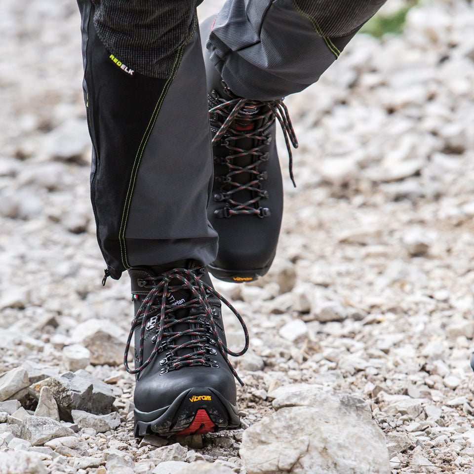 Vioz Gore-Tex Hiking Boots - Men’s