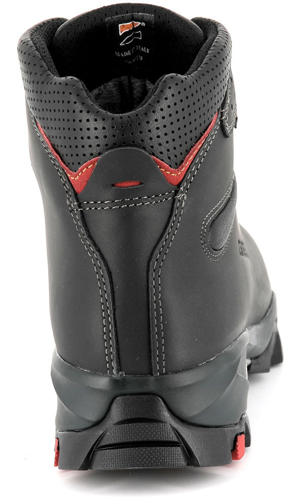Vioz Gore-Tex Hiking Boots - Men's - Wide
